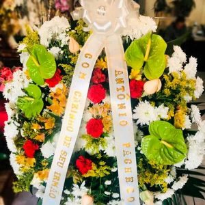 Foto do produto Coroa de Flores para Homenagem Póstuma - 013