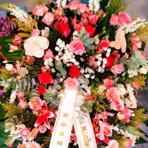 Foto do produto Coroa de Flores para Homenagem Póstuma - 015