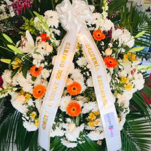 Foto do produto Coroa de Flores para Homenagem Póstuma - 028